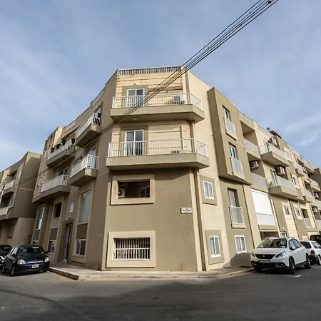 The Podium Apartment Żebbuġ