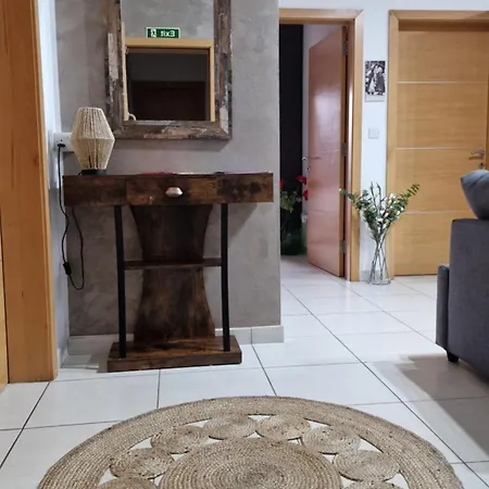 The Podium Apartment Żebbuġ