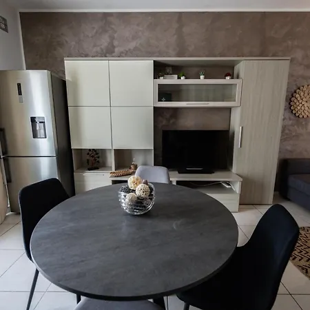 The Podium * Żebbuġ